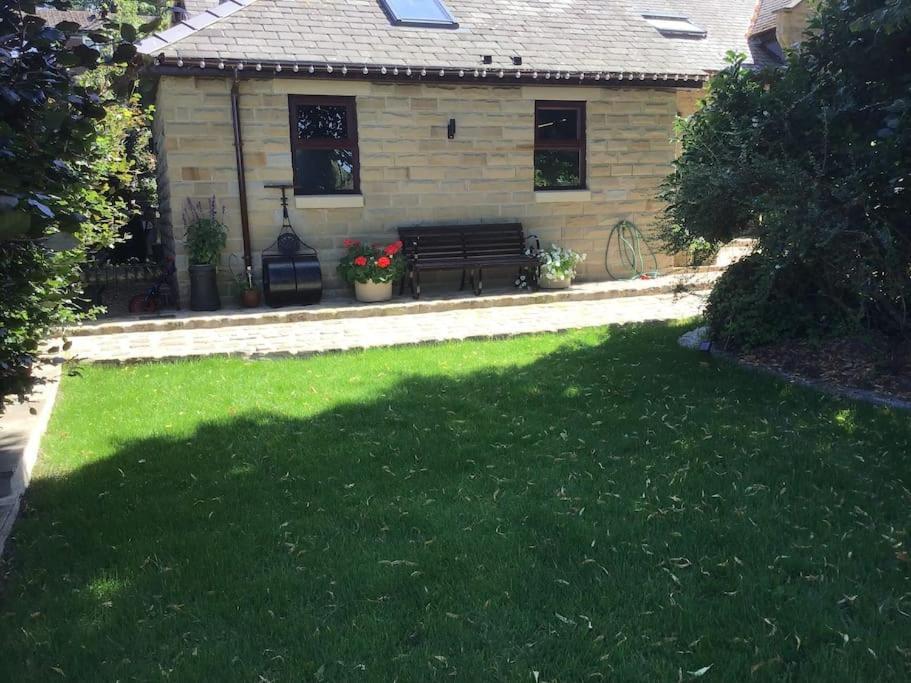 Beautiful 1 Bedroom Holiday Home In Lancaster Exterior photo