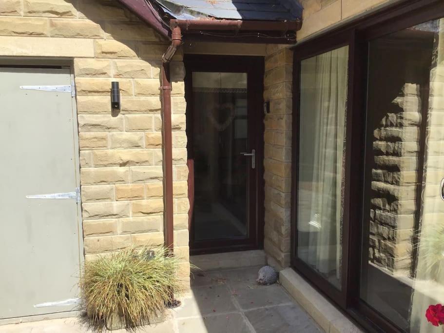 Beautiful 1 Bedroom Holiday Home In Lancaster Exterior photo